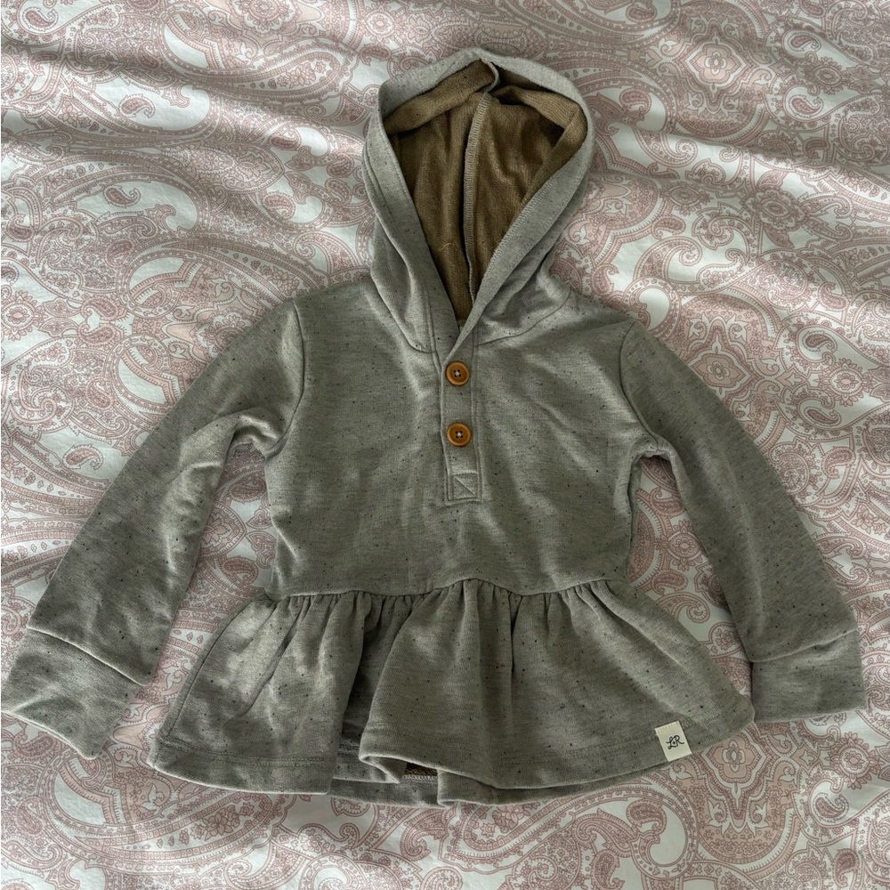 Little Road Co (Lulu + Roo) NWT Heathered Sand Peplum Button Hoodie 3T